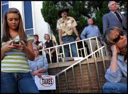 Nielsen Study: Teens Send 3,339 Texts Per Month